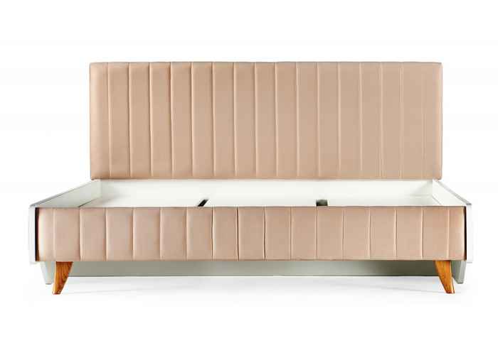 кровать двуспальная