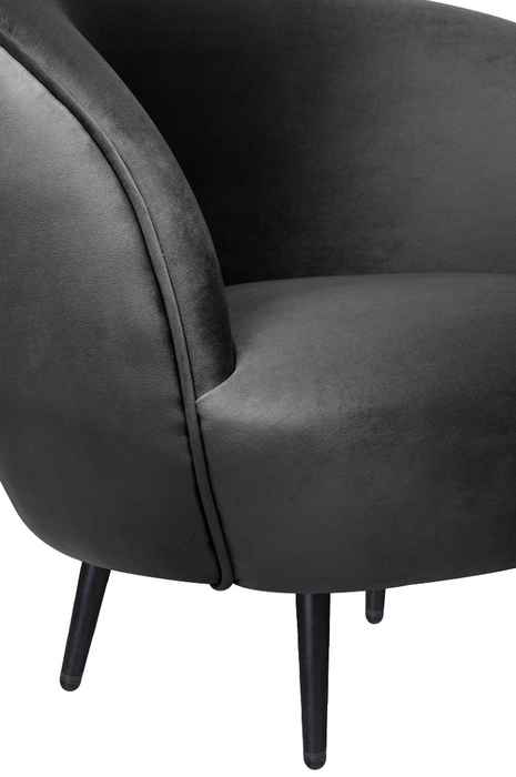 кресло на ножках