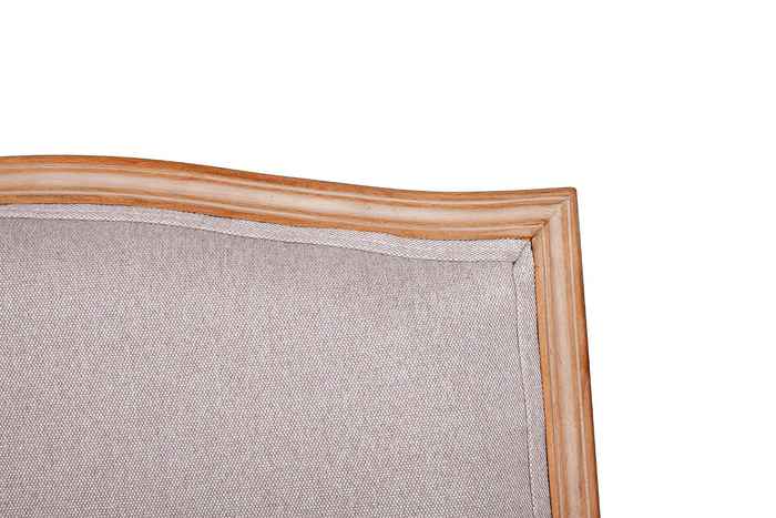 кресло на ножках