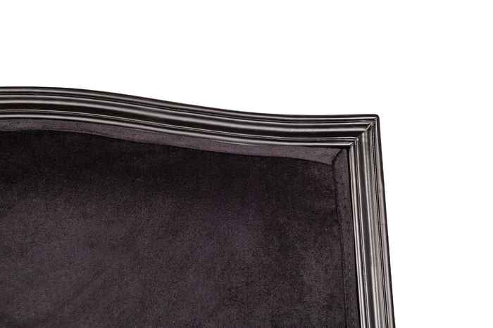 кресло на ножках