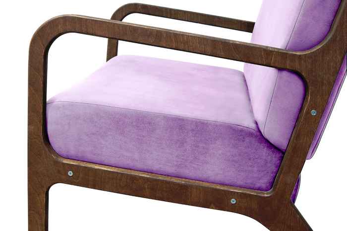 кресло на ножках