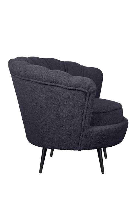 кресло на ножках