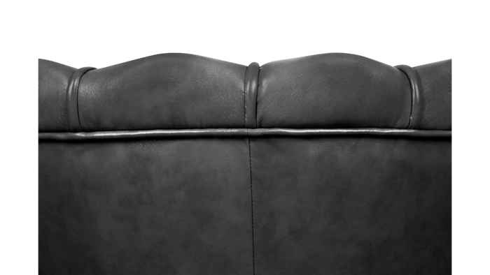 кресло на ножках