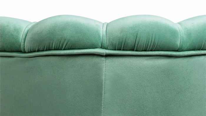 кресло на ножках