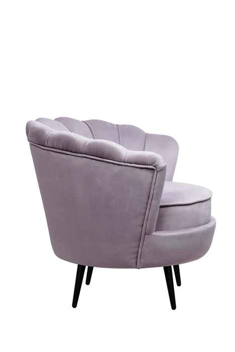 кресло на ножках