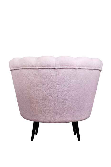 кресло на ножках