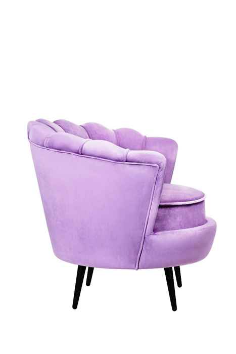 кресло на ножках