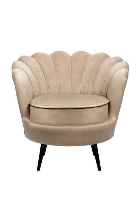 кресло на ножках