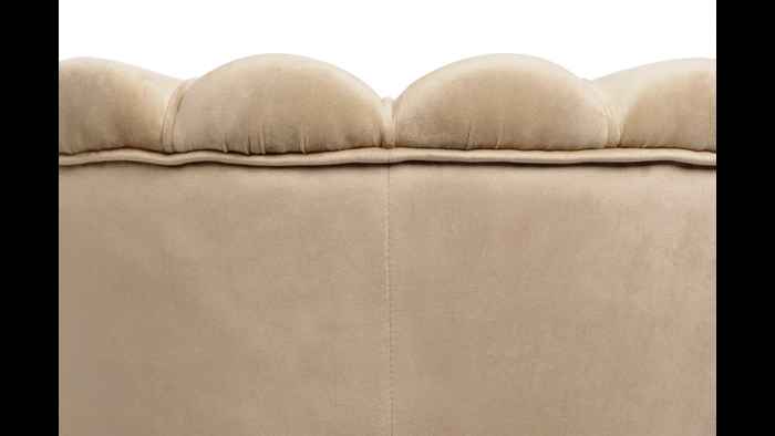 кресло на ножках