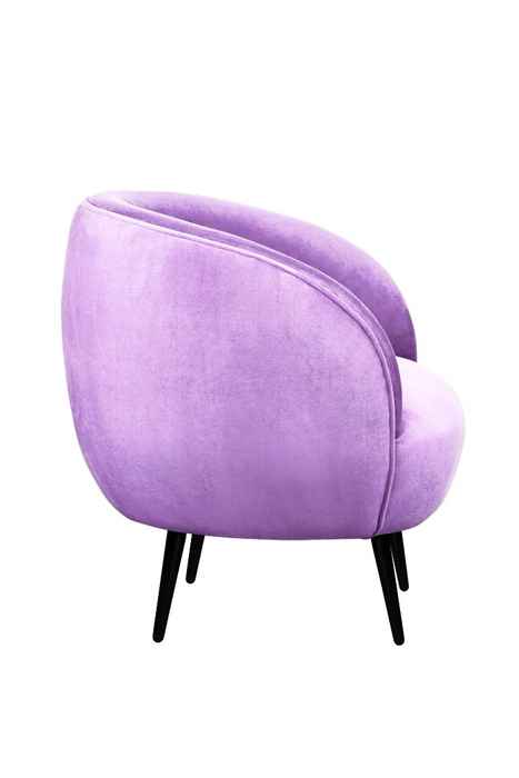 кресло на ножках