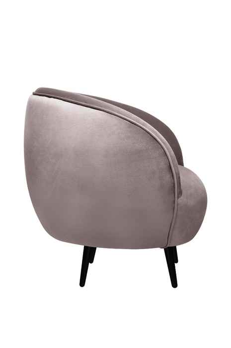 кресло на ножках