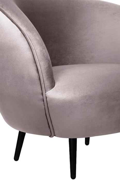 кресло на ножках