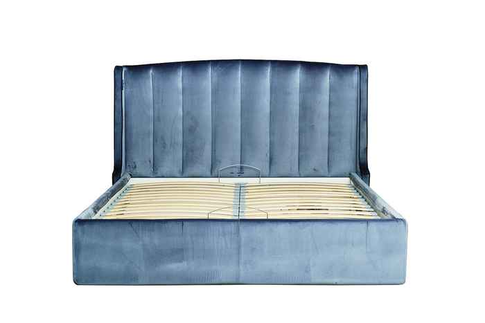 кровать двуспальная