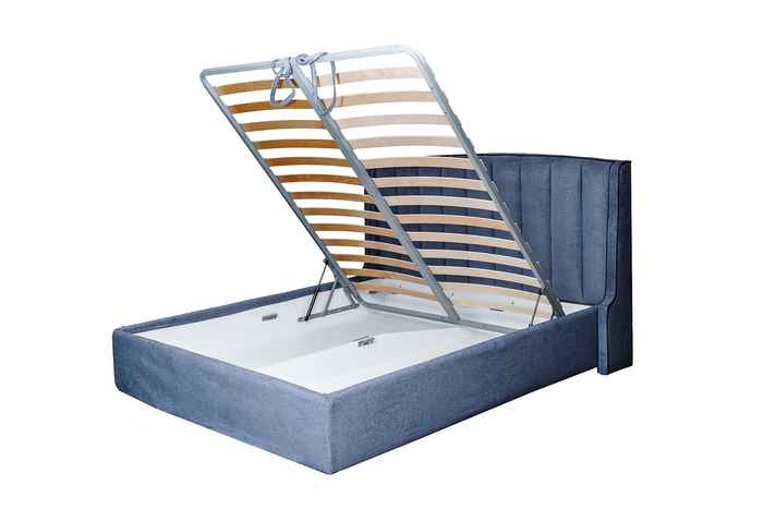 кровать двуспальная