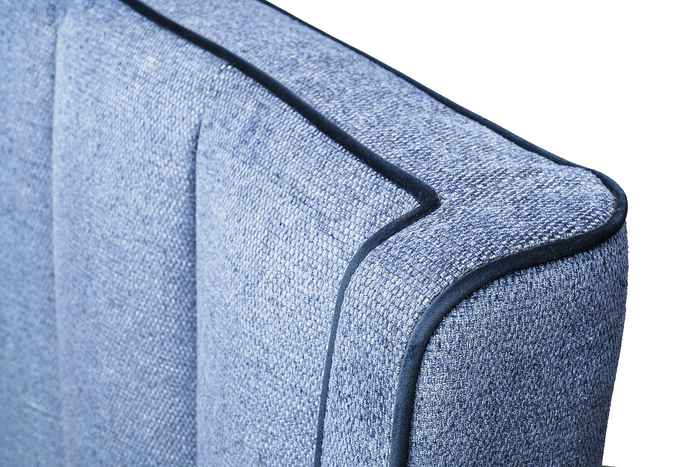 кровать двуспальная