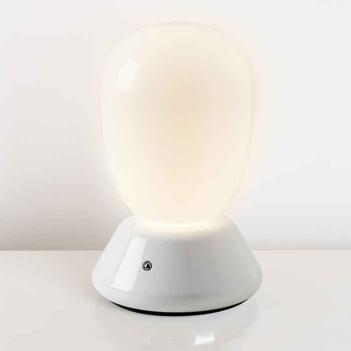 лампа настольная