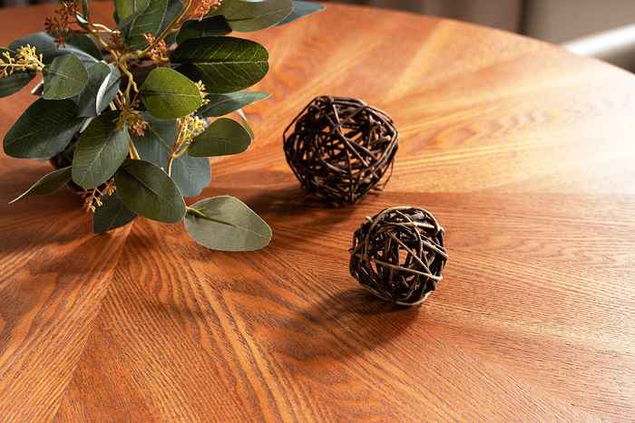 стол обеденный круглый